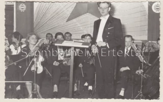 1962 a szimfonikus zenekar Petró Jánossal